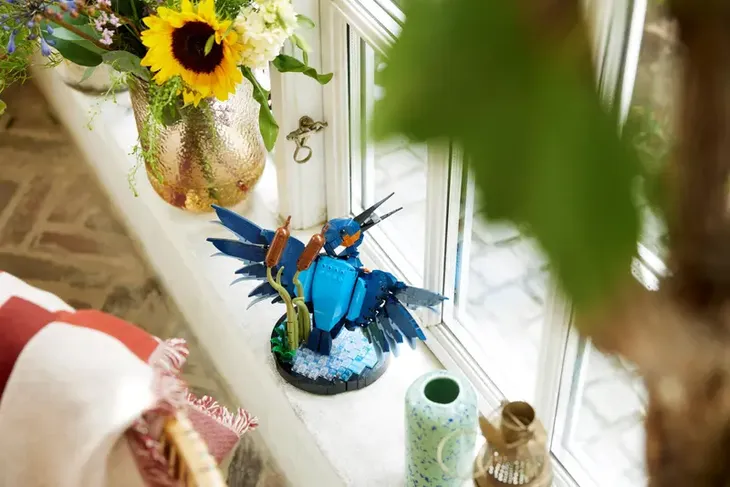 lego-icons-10331-zimorodek-material-plastik