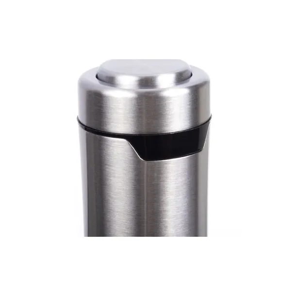 2346056-marka-russell-hobbs