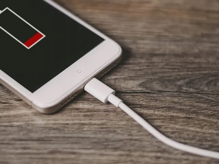 oryginalny-kabel-iphone-apple-usb-c-lightning-1m-stan-nowy
