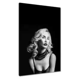 obrazy-80x120-kobieta-w-czerni-i-bieli