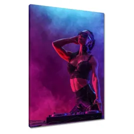 obrazy-50x70-djka-kobieta-dj-gramofon