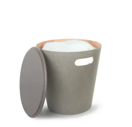 umbra-stolik-woodrow-szary