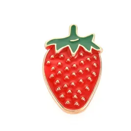 pin34-przypinka-ozdobna-pin-metalowa-broszka-truskawka