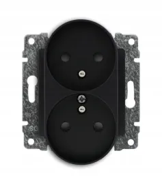 vena-antr-gniazdo-podwojne-z-uziem-i-przeslona-do-ramki-526147