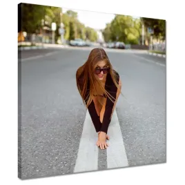 obrazy-40x40-juz-sie-zblizam-laska