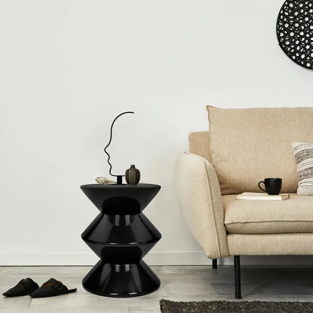 stolik-turn-czarny-ksztalt-blatu-okragly