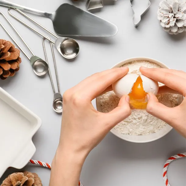 miarki-kuchenne-stalowe-4-szt-stan-nowy
