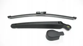 vw-touran-ramie-tyl-pioro-wycieraczki