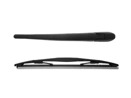 subaru-forester-ramie-tyl-pioro-wycieraczki