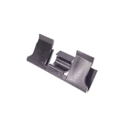 spinka-mocowania-atrapy-vitara-72115-60a00