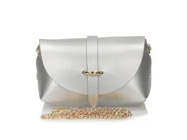 torebka-damska-listonoszka-toscanio-a32-srebrna-ze-zlotym-lancuszkiem