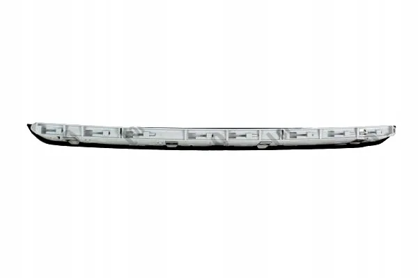 dodatkowe-swiatlo-stop-numer-katalogowy-oryginalu-audi-8k9945097