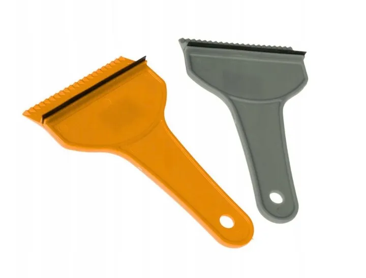 skrobaczka-do-szyb-mala-stan-nowy-producent-bez-marki
