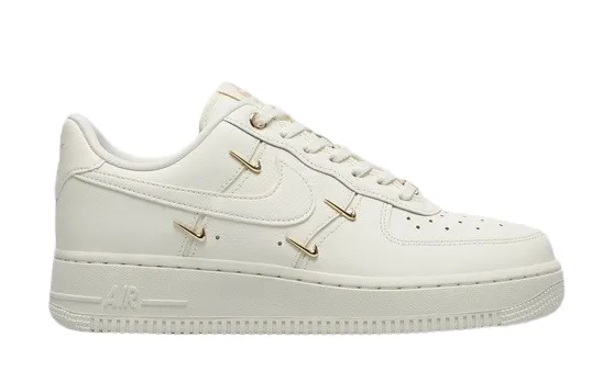 nike-air-force-1-07-lx-cn-45-marka-nike