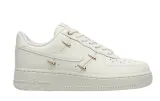 nike-air-force-1-07-lx-cn-45-marka-nike