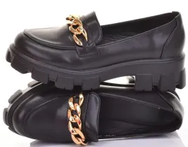 klasyczne-czarne-loafersy-damskie-skorzane-mokasyny-modne