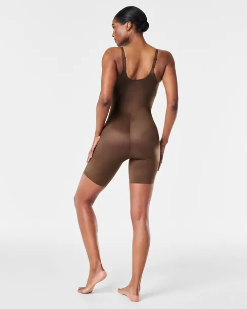 body-do-polowy-uda-spanxshape-l-plec-produkt-uniseks