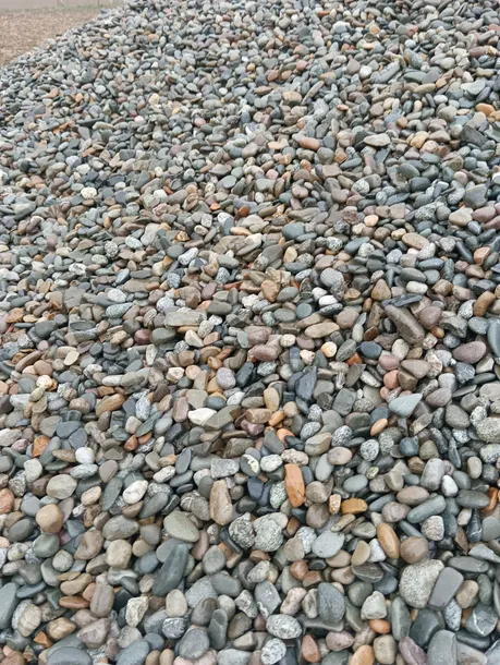 otoczak-rzeczny-gorski-roznokolorowy-16-32-super-ksztalt-plukany-1000-kg-gama-kolorystyczna-roznokolorowe