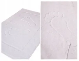 dywanik-lazienkowy-50x70-cm-recznik-hotelowy-stopki-deluxe-bialy-hotel