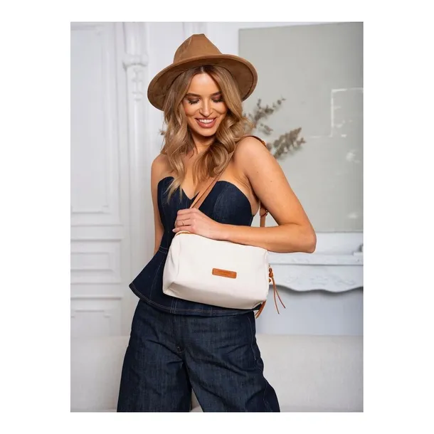 ptnjn0378200-marka-peterson