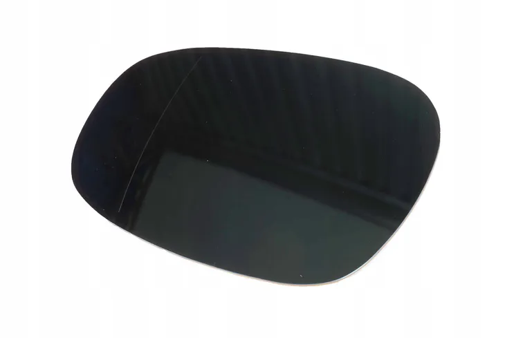 1-e81-e82-09-04-10-13-szklo-lusterka-lewe-producent-czesci-polcar