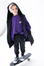 spodnie-dla-chlopca-dresowe-czarne-z-przeszyciami-nunu-r-116-122