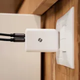 spacecase-ladowarka-usb-c-45w-gan-do-telefonow-kolor-bialy