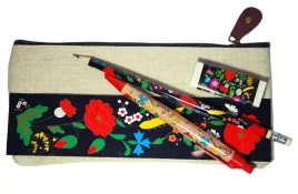 zestaw-kociewski-piornik-z-wyposazeniem-czarny