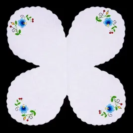 haftowana-serwetka-wielkanocna-z-kaszubskim-wzorem