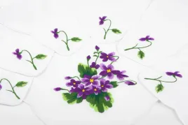 bieznik-recznie-haftowany-6-serwetek-fioletowe-fiolki