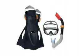 zestaw-do-nurkowania-czarny