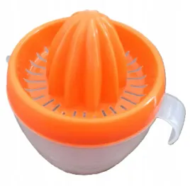 wyciskacz-do-cytrusow-z-pojemnikiem-600ml