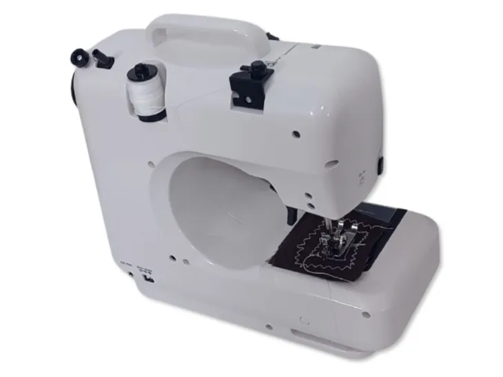 mini-maszyna-do-szycia-hoffen-wysokosc-produktu-25-8-cm