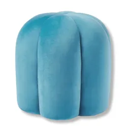 puf-aksamitny-cali-niebieski-podnozek-pufa