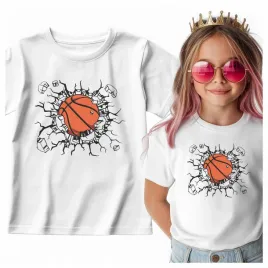 tshirt-koszykowka-przebija-mur-dynamiczny-motyw