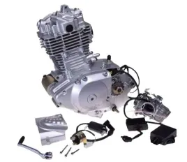 silnik-kpl-do-suzuki-gn125-poj-sil-200cc