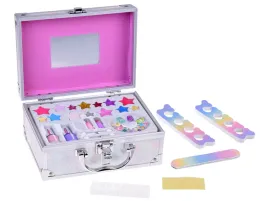 zestaw-kuferek-pieknosci-kosmetyki-do-makijazu