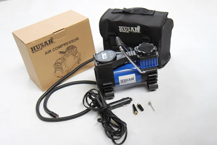 husar-winch-kompresor-samochodowy-pompka-sprezarka-mini-12v-led-stan-nowy