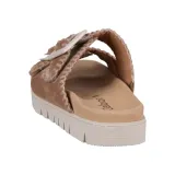 6374114-marka-gabor