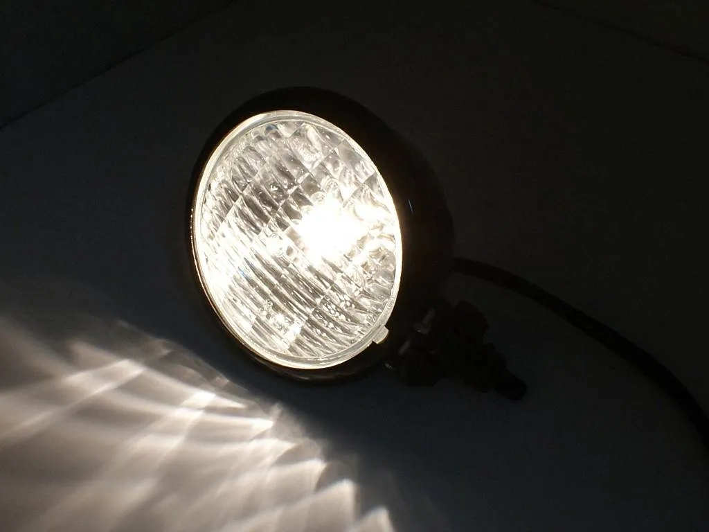 lampa-przod-ftc-1030-black