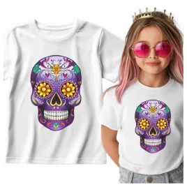 tshirt-dekoracyjna-czaszka-fioletowa-ozdobna-kwiaty-swieto