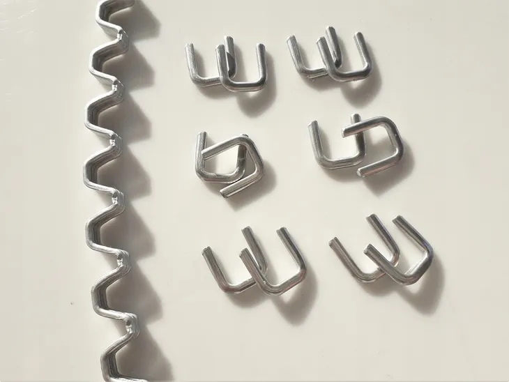 klipsy-do-klipsownicy-240-grubosc-3-mm