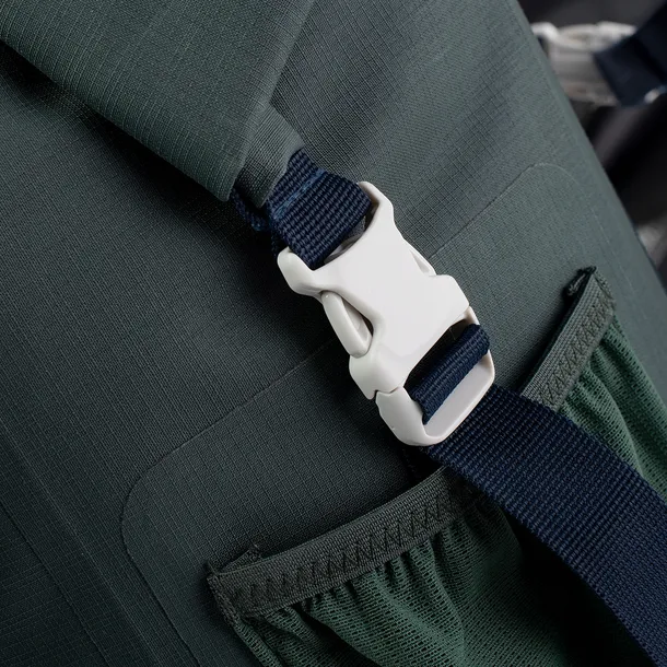 plecak-denzel-30-material-dominujacy-poliester