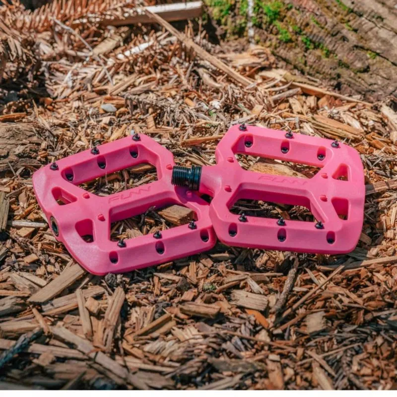 funn-pedaly-taipan-rozowe-stan-nowy