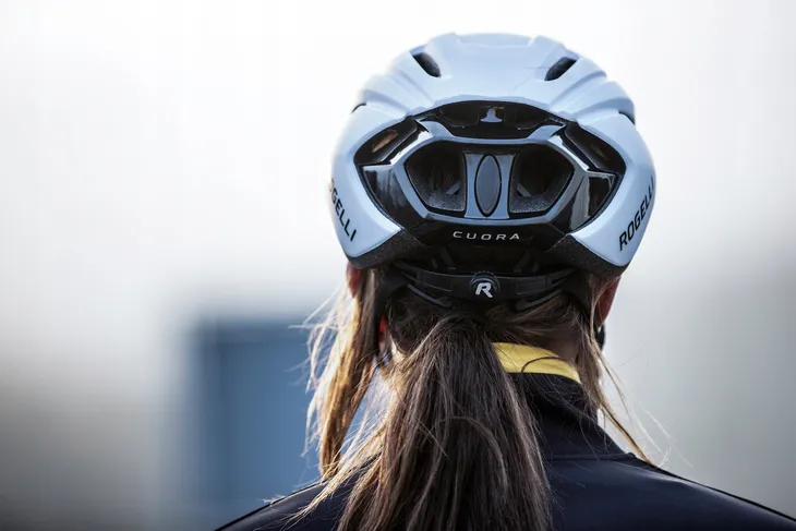 rogelli-cuora-kask-rowerowy-bialy-waga-1-g