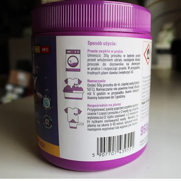 odplamiacz-w-proszku-oxy-095-kg-opakowanie-pudelko-plastikowe