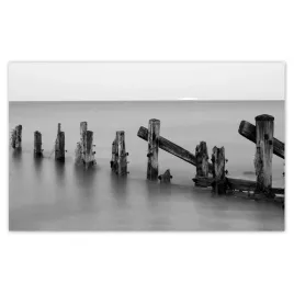 fototapety-520x318-drewniany-falochron-na-morzu