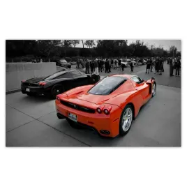fototapety-520x318-ferrari-od-tylu