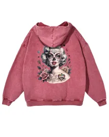 bluza-oversize-z-kapturem-efekt-sprania-kobieta-z-maska-czerwony-xxl