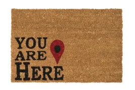 wycieraczka-kokosowa-do-butow-40x60-couleur-natural-you-are-here-pinezka